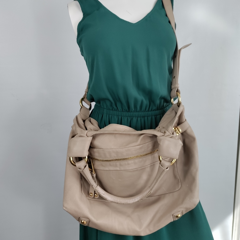 Marc Jacobs Leather Beige Shoulder Bag